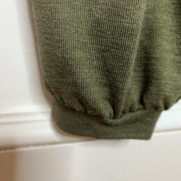 Gap Knit Stretchy Jumpsuit Olive Green Womens Small Comfort Short Sleeve - Picture 6 of 8